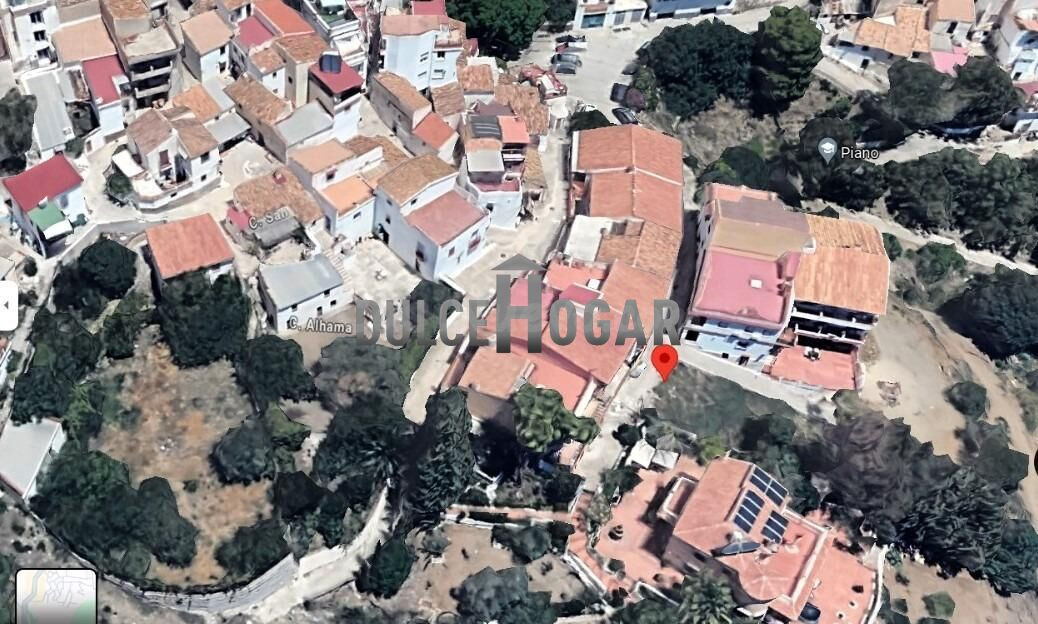 GRAN TERRENO  URBANO EN OLIAS PUEBLO.
