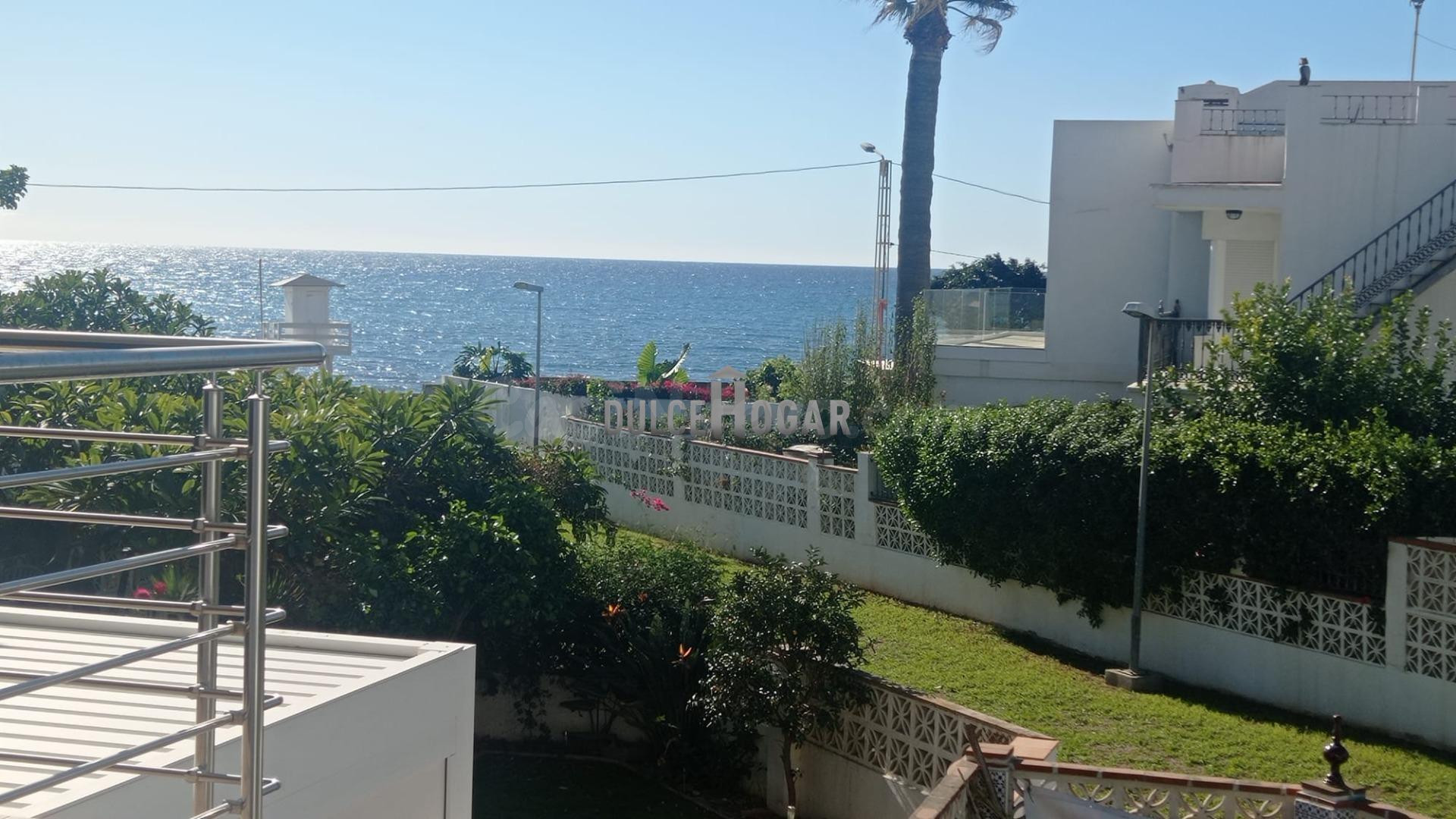 Adosado de 2 plantas en Torre de Benagalbon