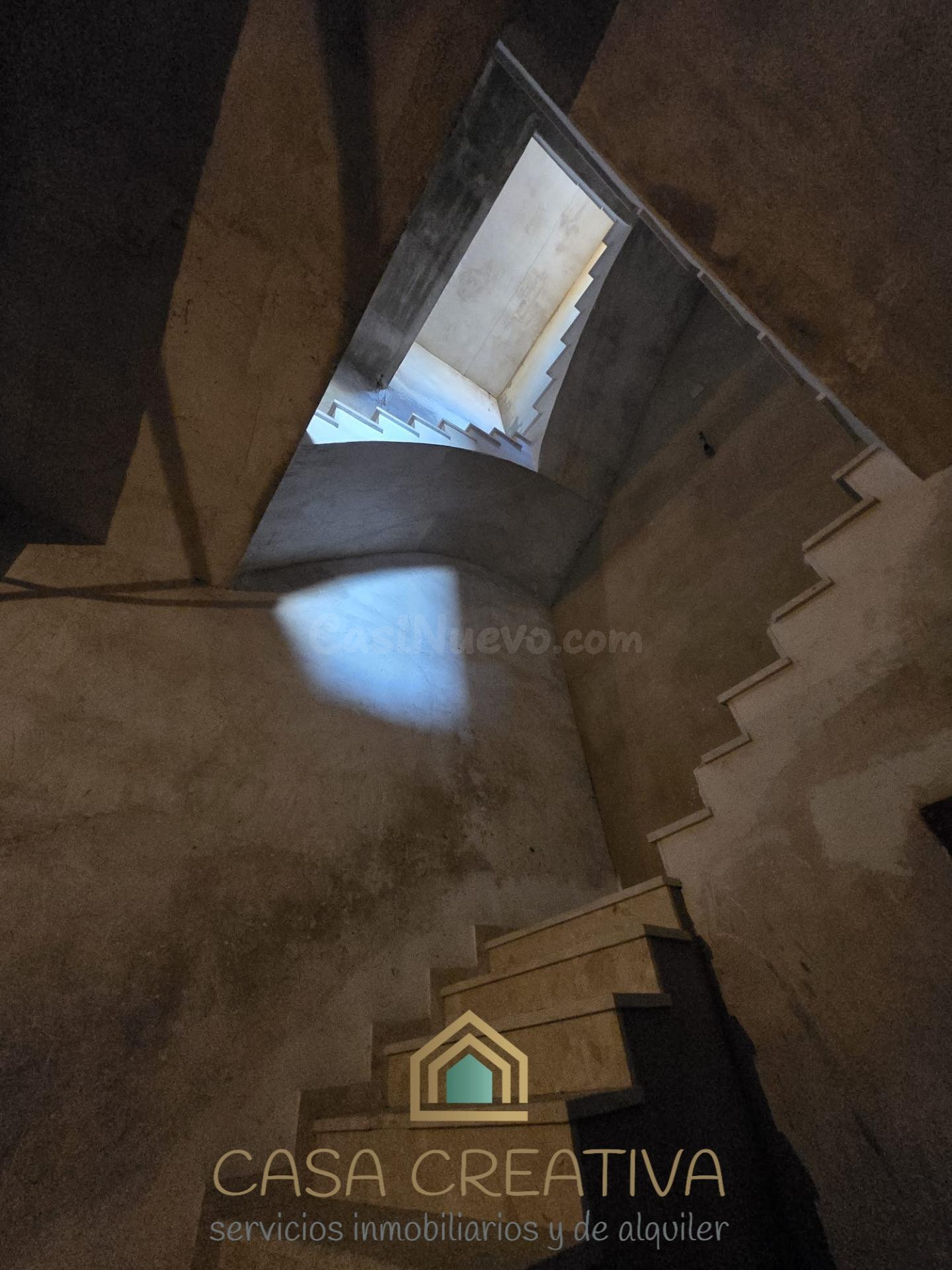 CASA EN VENTA EN FAVARA – GRAN POTENCIAL PARA REFORMA - foto 4