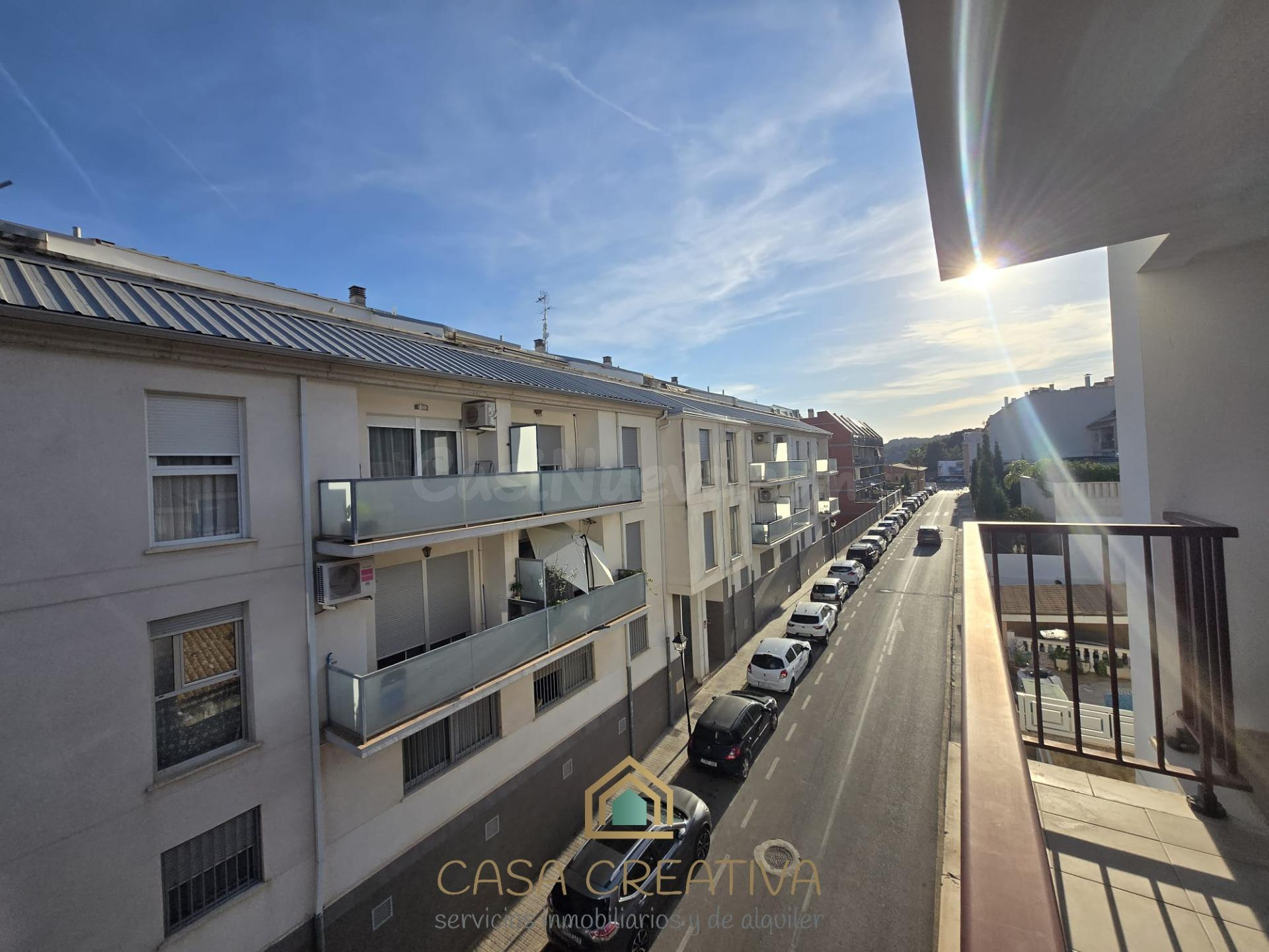 APARTAMENTO EN VENTA EN NÁQUERA – TERRAZA Y RESIDENCIAL CON PISCINA – 170.000 €