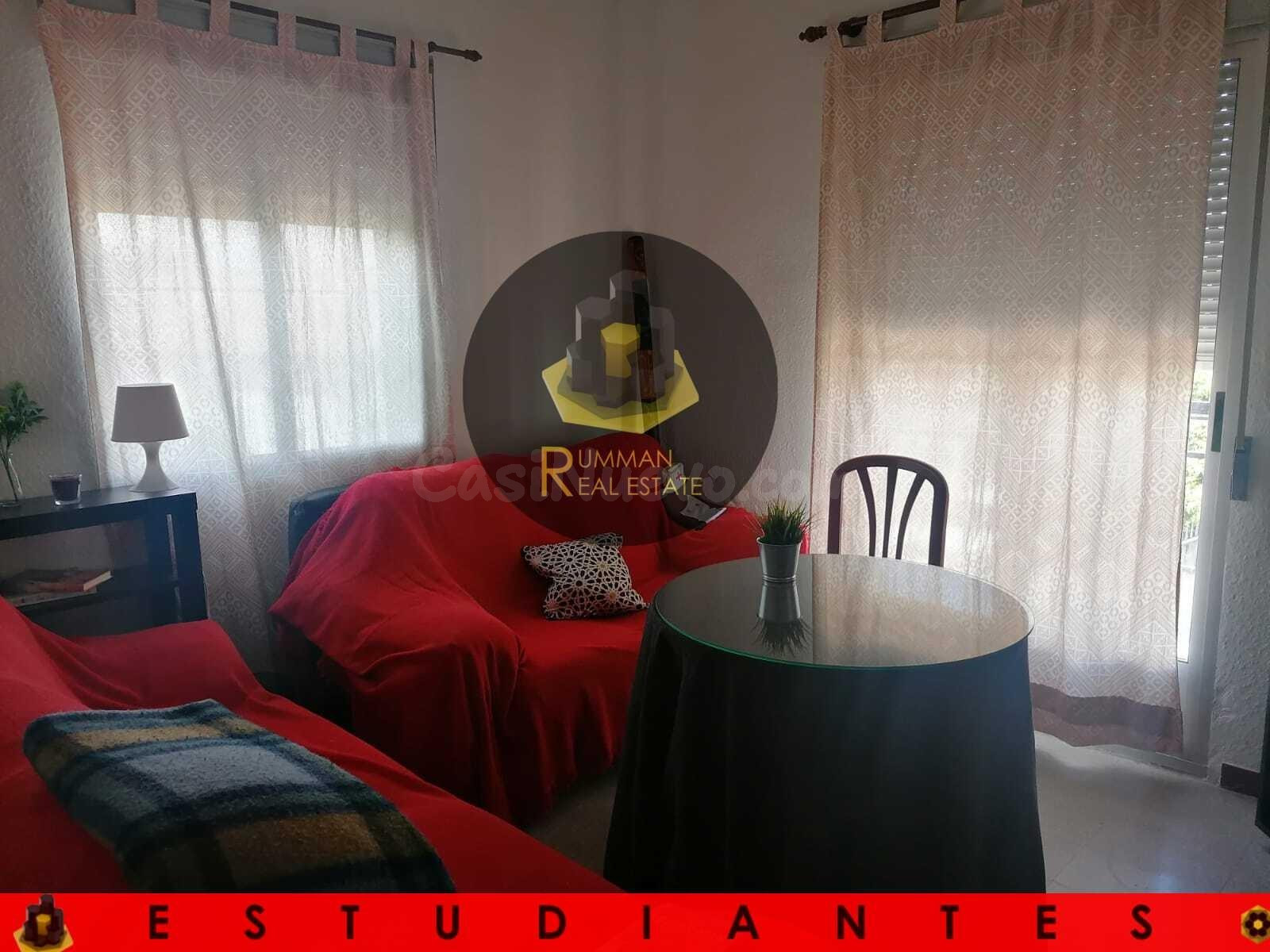 EST / Piso de CUATRO dormitorios en Cartuja