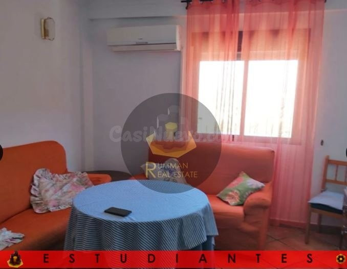 EST / Piso de TRES dormitorios en zona Beiro