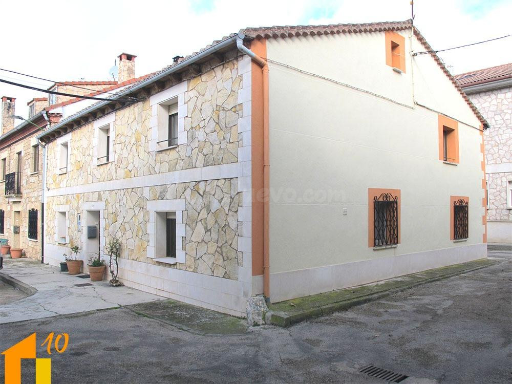 CASA  EN VENTA EN EL CENTRO DE VILLIMAR