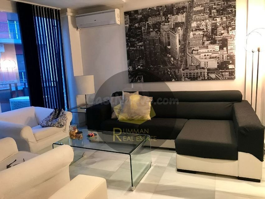 LT/ Ático dúplex amueblado con DOS dormitorios en Barrio Fígares-Recogidas