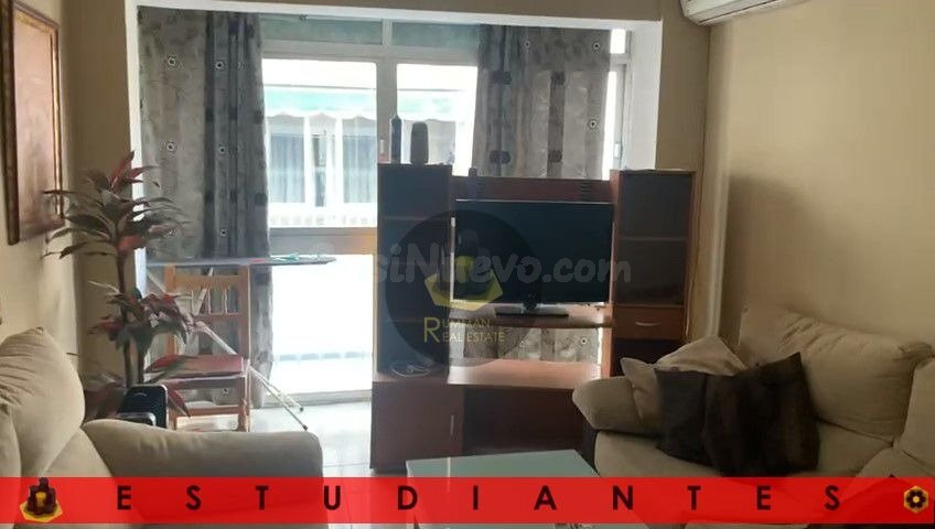 EST/ Piso de TRES dormitorios en Rosaleda