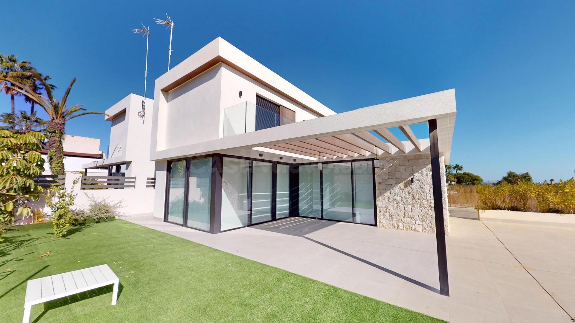 VILLAS EN ORIHUELA COSTA