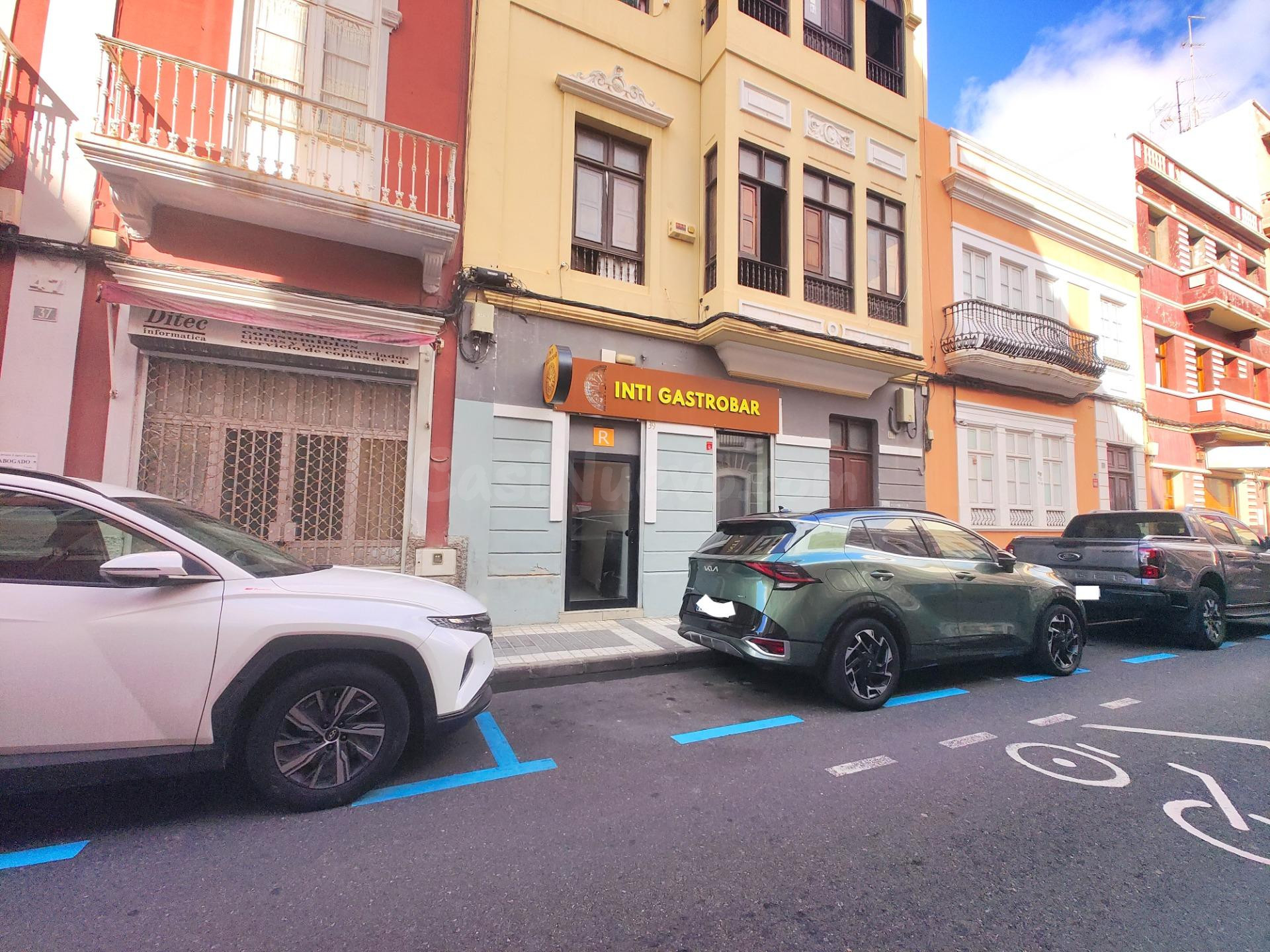 Negocio 5 habitaciones 200m² en alquiler - Arenales - Lugo - Avda Marítima