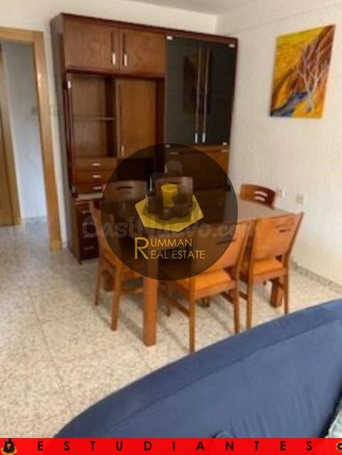 ¡Atención estudiantes!  DISPONIBLE UNA HABITACIÓN POR 240€ AHORA MISMO