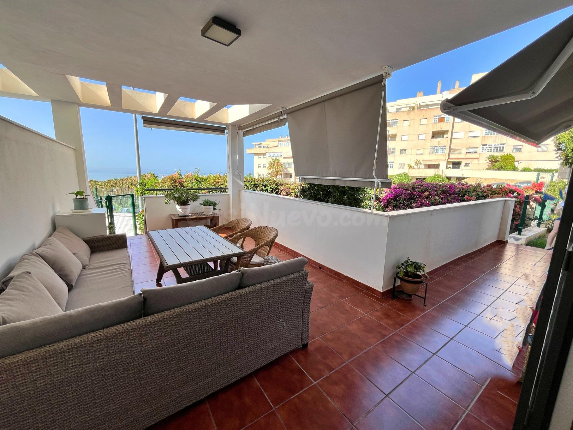 Planta baja 2 habitaciones 290m² en alquiler - Centro