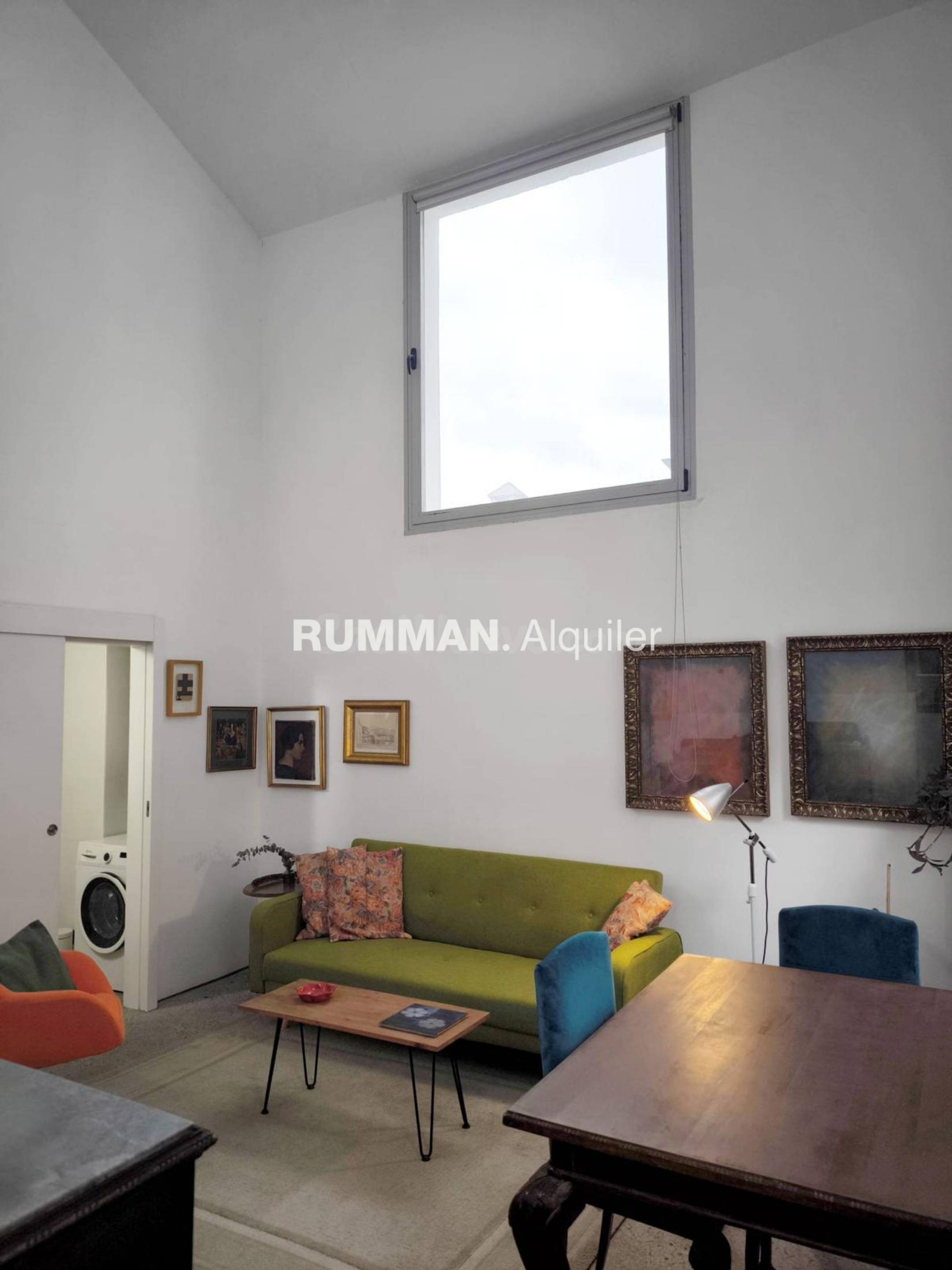 LT/EST/ Apartamento amueblado con UN dormitorio en zona Cuesta Escoriaza