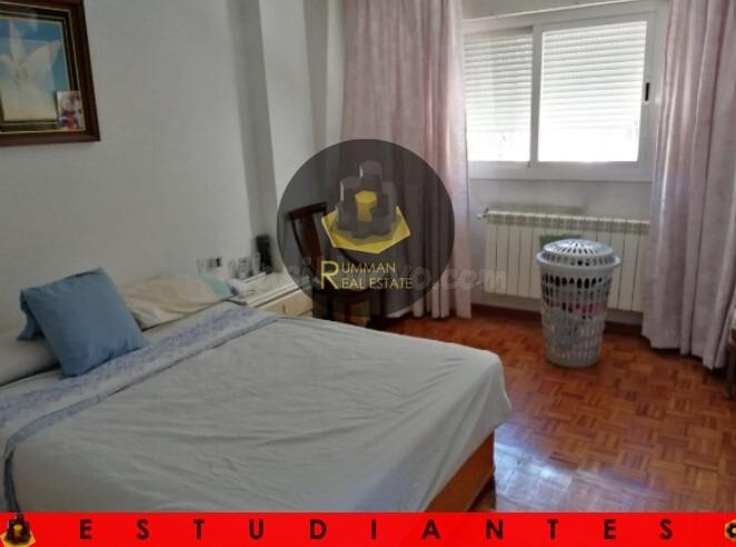 EST / Piso de CUATRO Dormitorios en Plaza de Toros