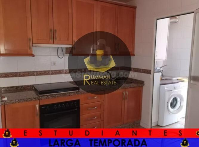 EST / LT / Piso de TRES Dormitorios en Cartuja