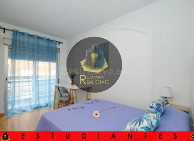 EST / Piso de CUATRO Dormitorios en Gonzalo Gallas