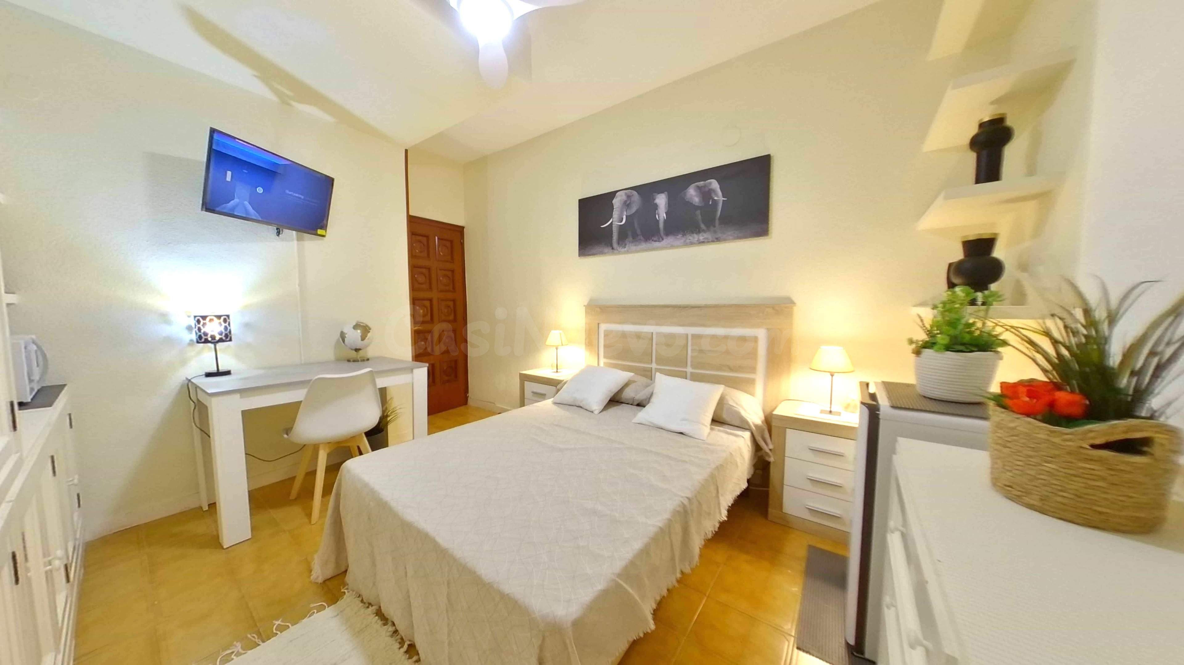 Habitación en piso compartido en el centro de Alicante