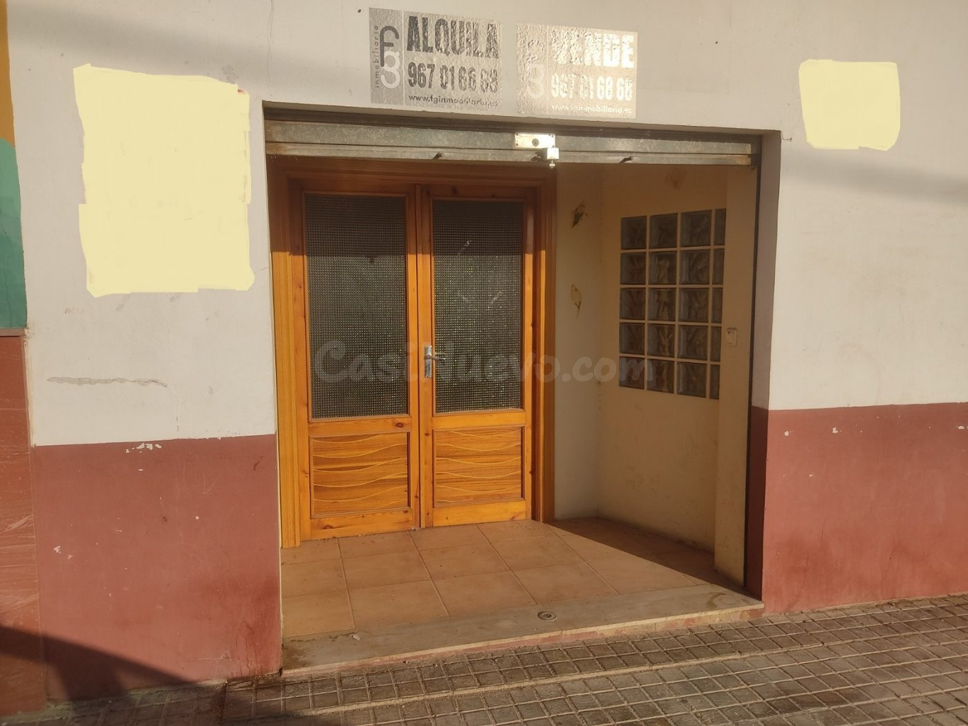 LOCAL ACONDICIONADO DE 100 M2.