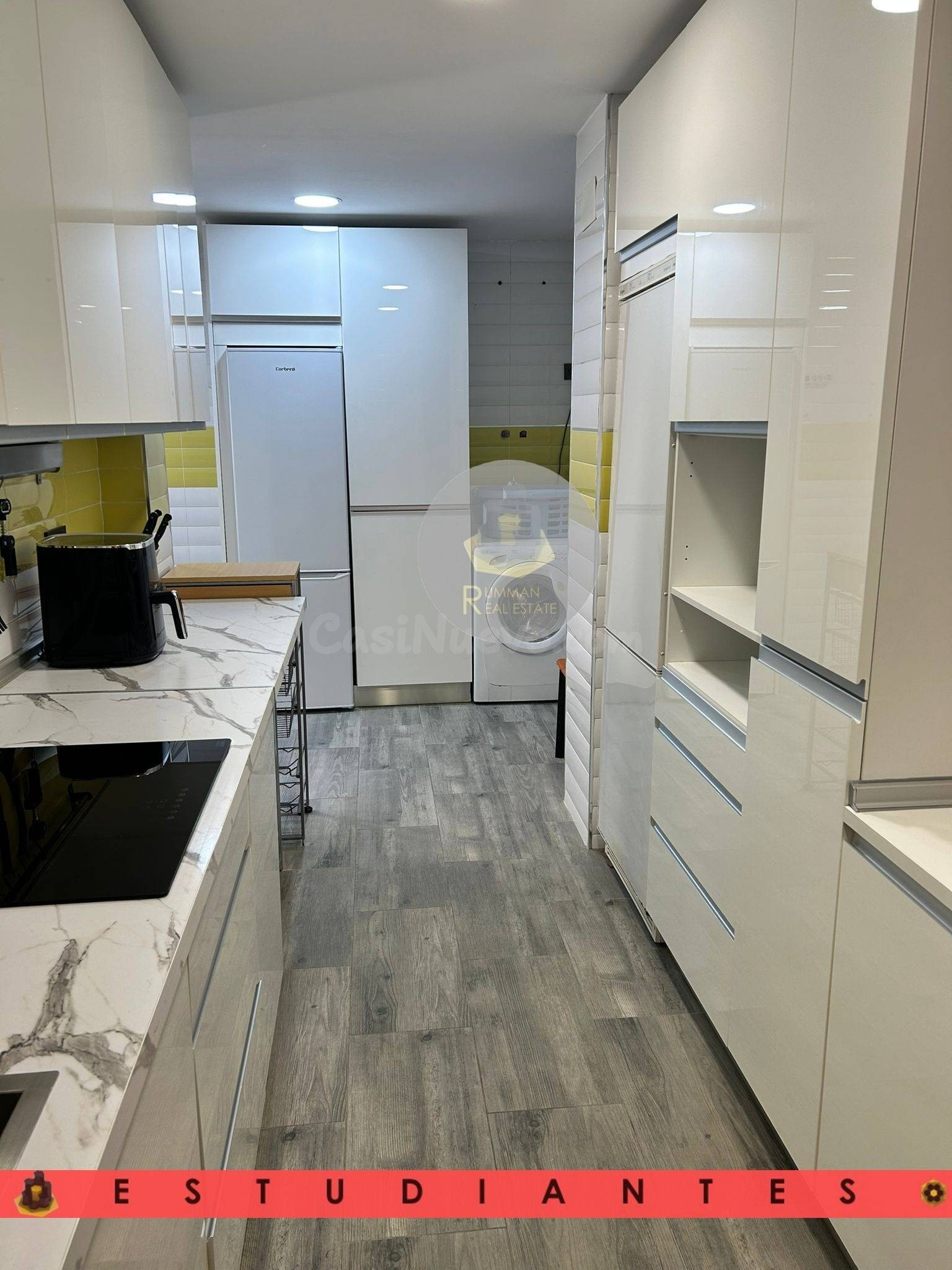 EST / Piso de CUATRO dormitorios en barrio La Cruz