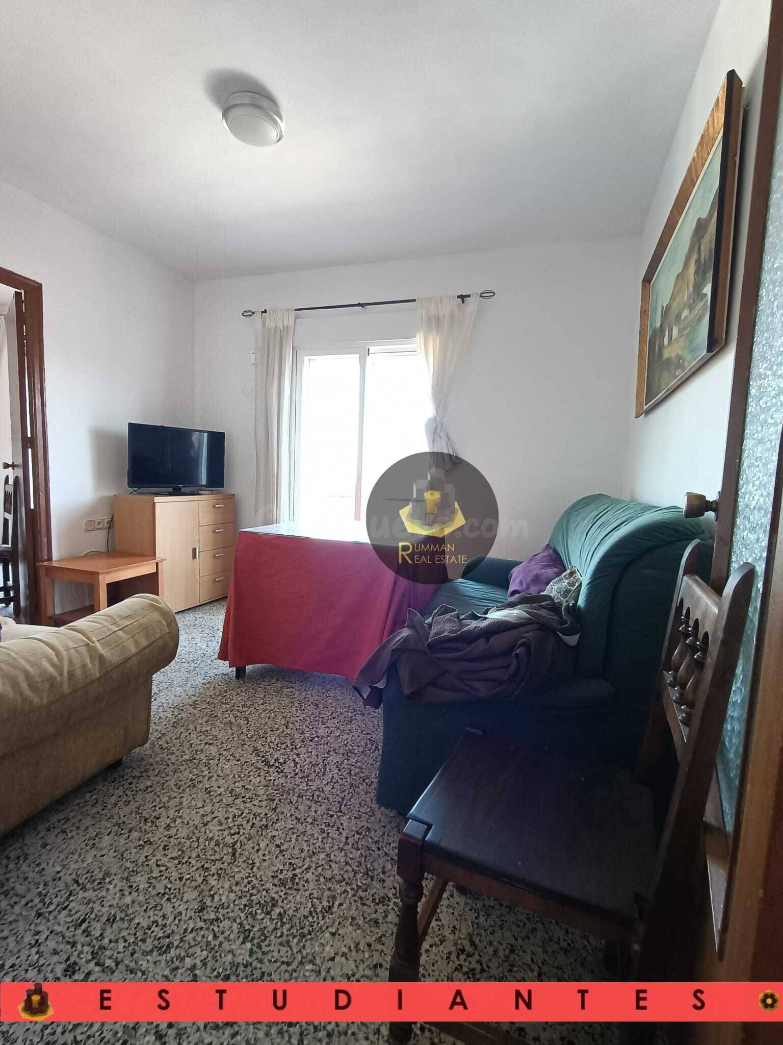 EST / Piso de TRES dormitorios en Plaza de Toros