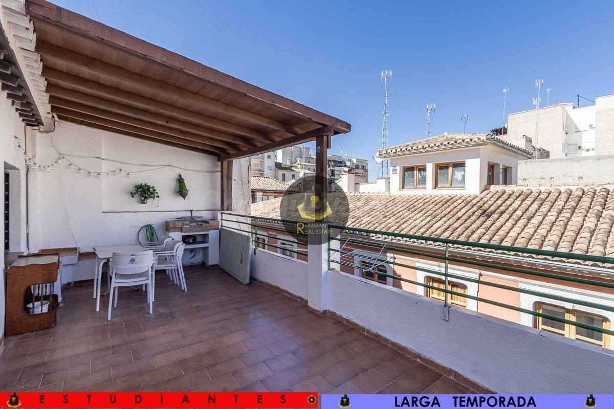 LT/EST/ Piso de TRES Dormitorios en Realejo
