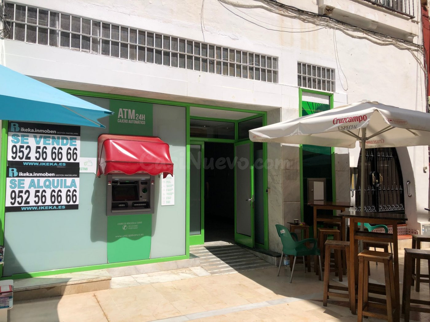 SE VENDE AMPLIO LOCAL EN EL CORAZON DE LA CARIHUELA