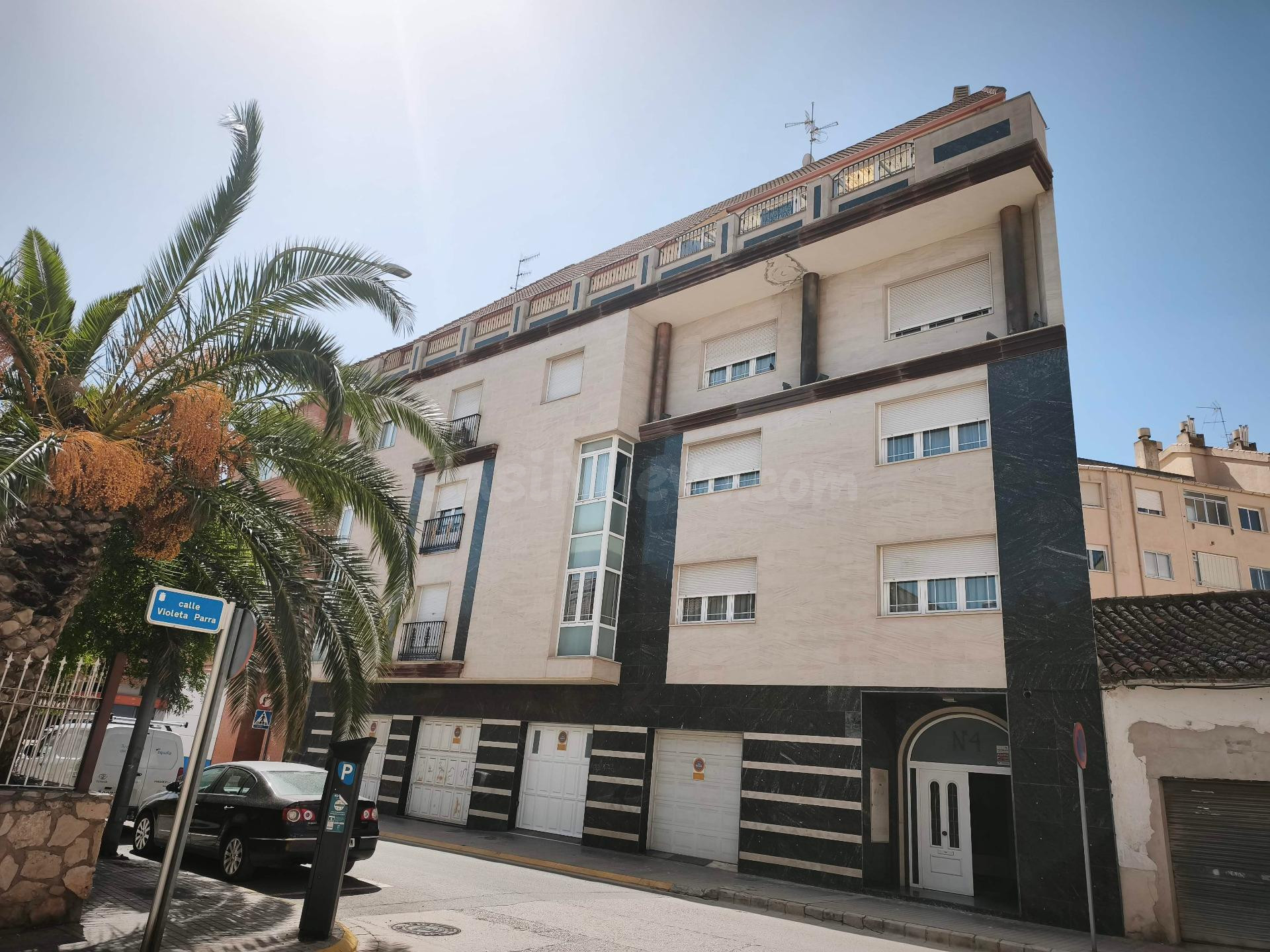 Dúplex Exclusivo en el Corazón de Almansa - Amplio y Luminoso