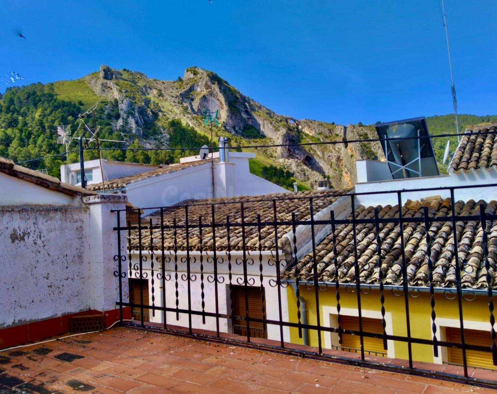 Casa de pueblo con huerto