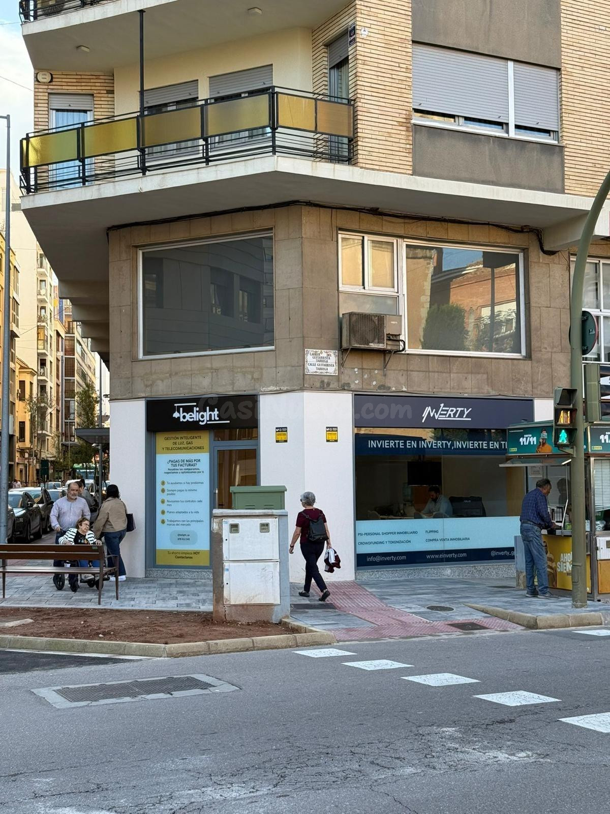 Alquiler de oficinas en la plaza Fadrell de Castellón - foto 2