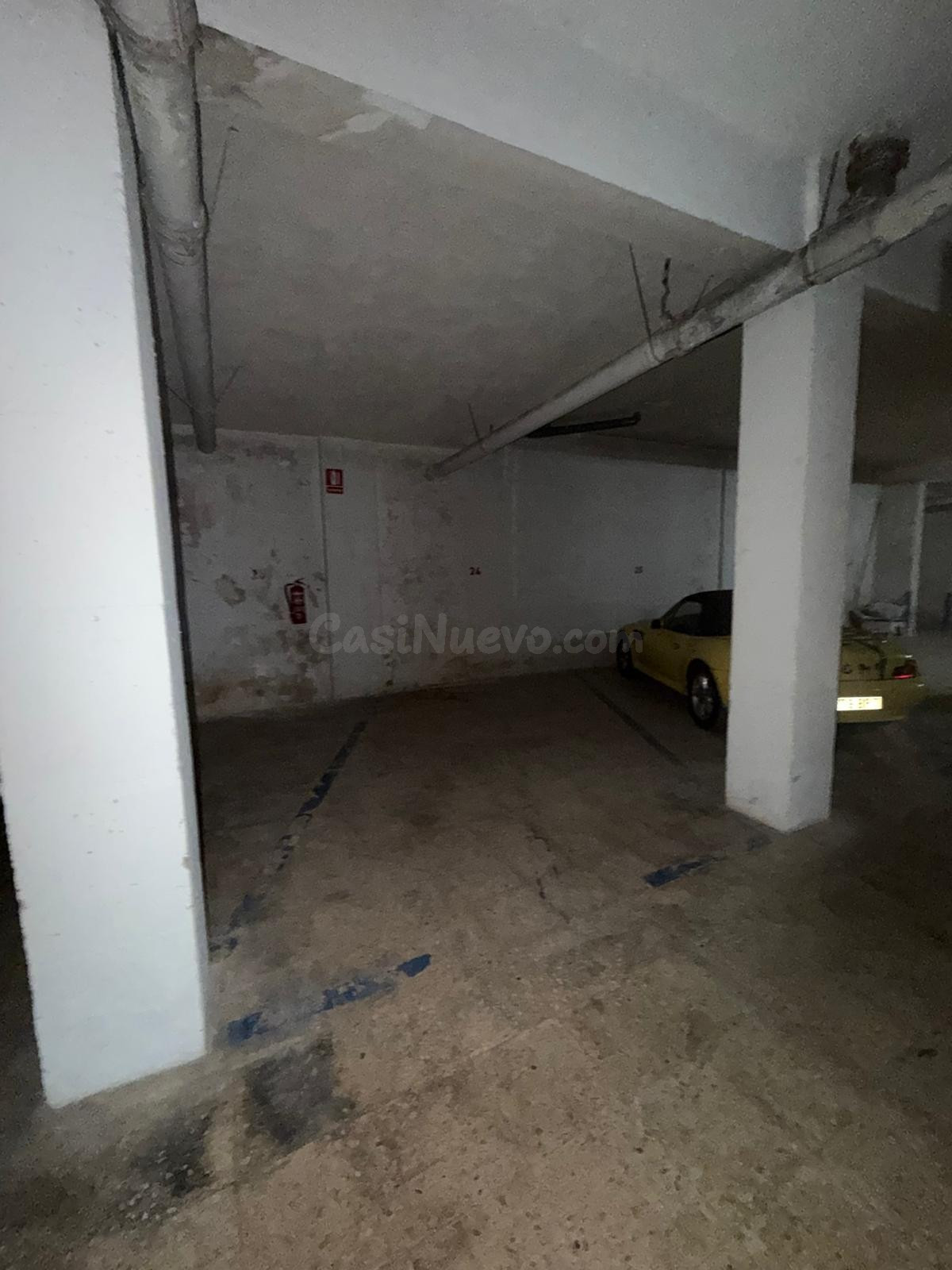 Venta Plaza de Garaje para coche pequeño