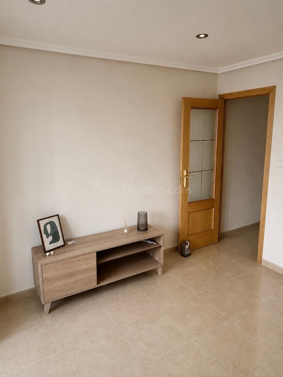 Piso reformado en alquiler en el centro de Castellón - foto 3