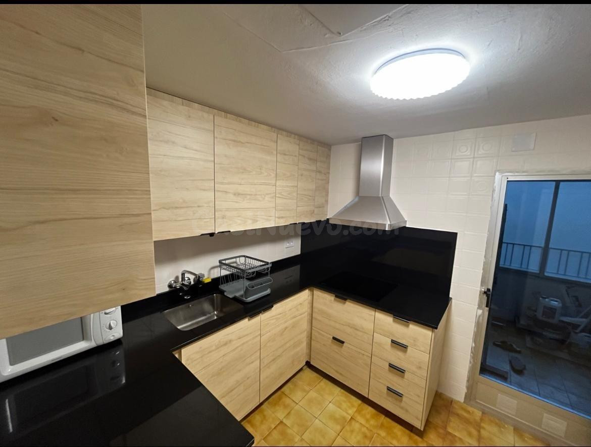 Piso reformado en alquiler para estudiantes de cuatro habita - foto 2