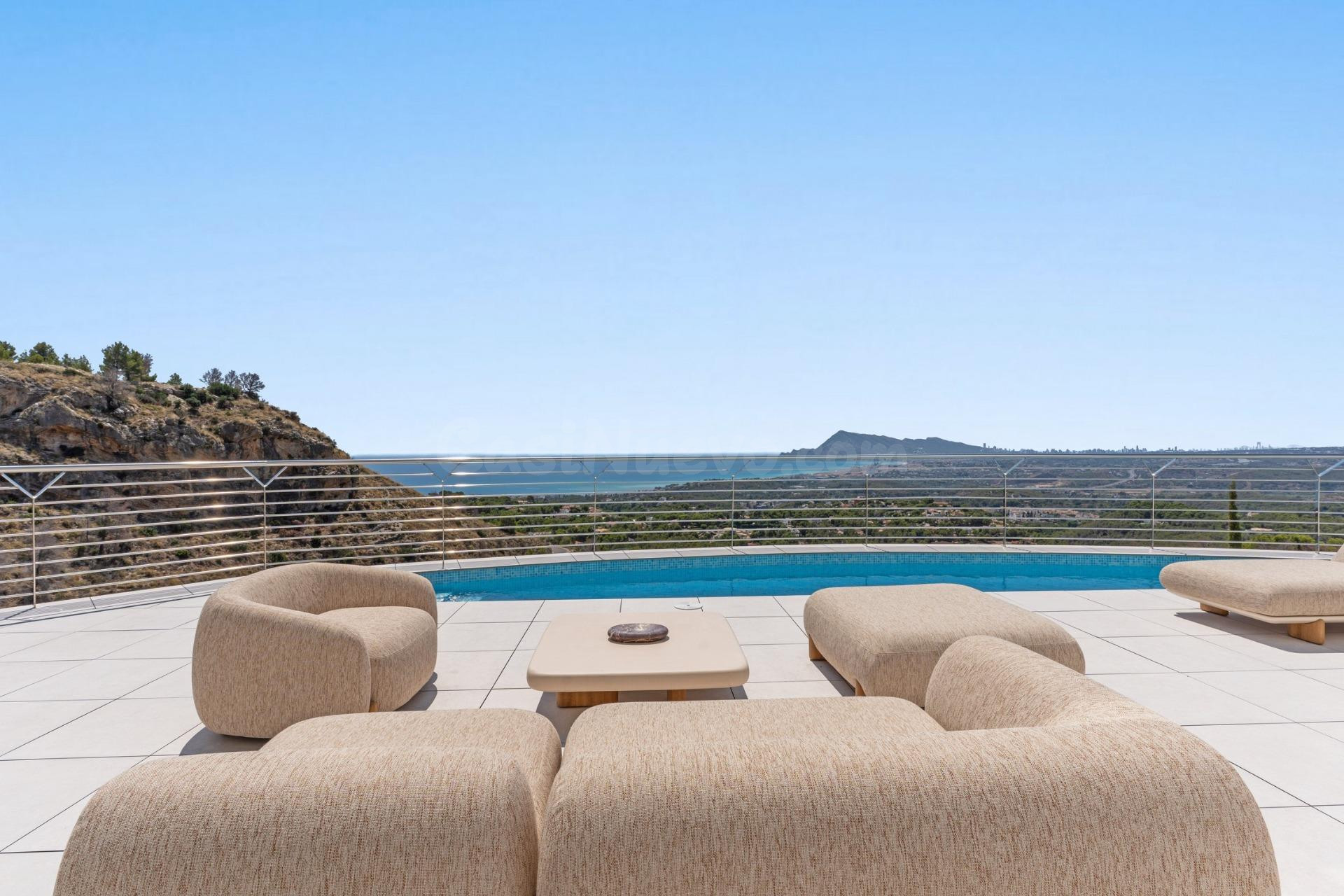 Villa de lujo en Altea con vistas al mar y piscina privada