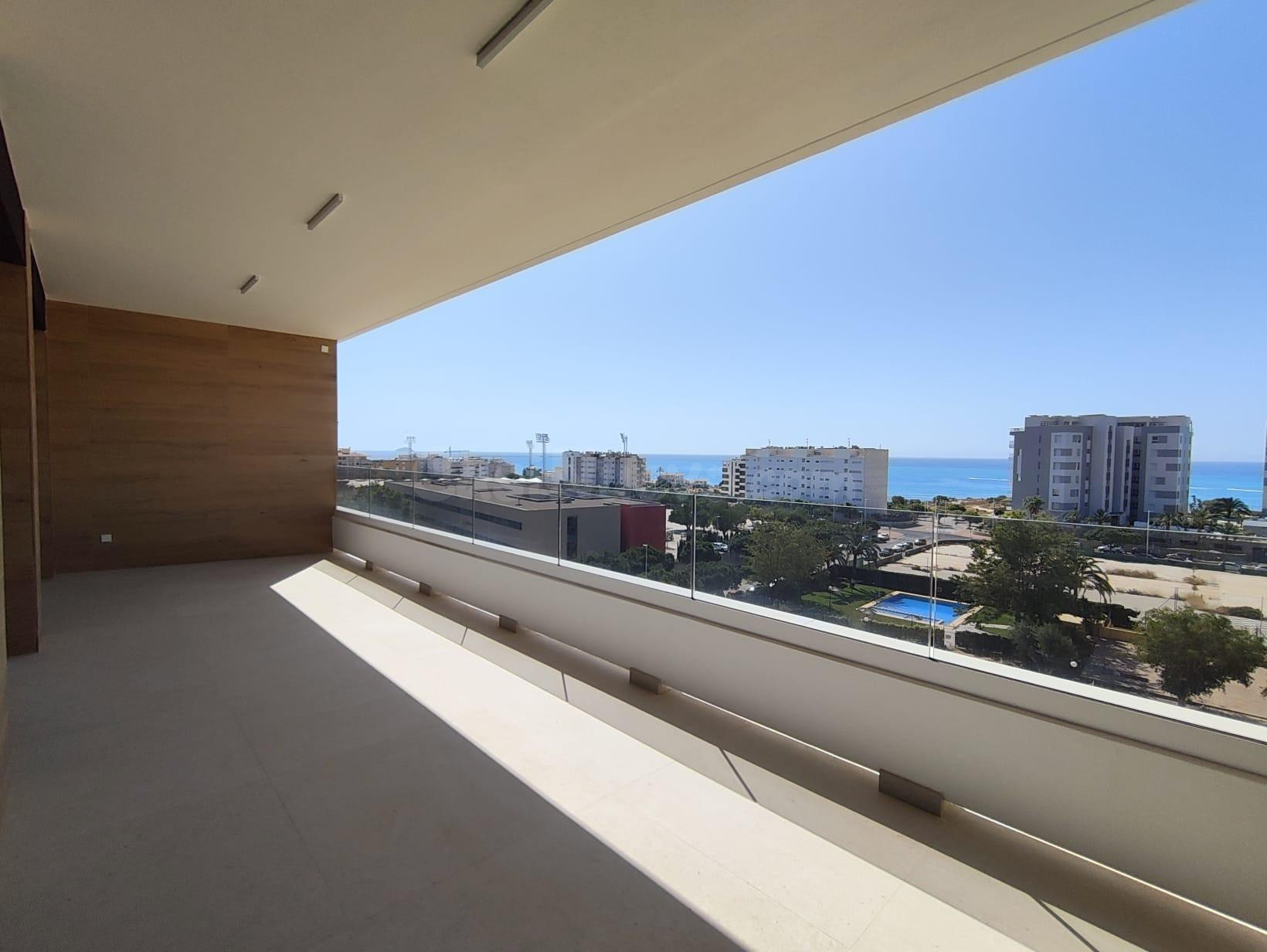 Fantastico Atico Duplex nuevo a estrenar en Villajoyosa, zona Montiboli