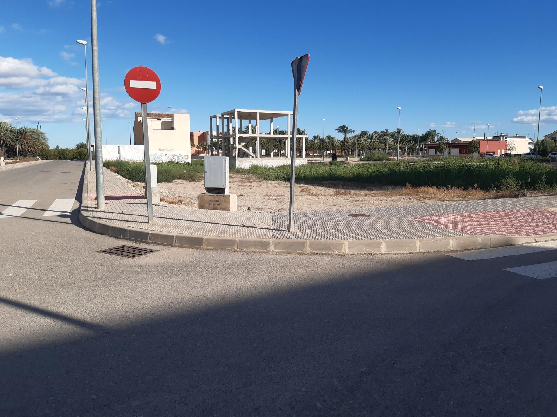 TERRENO URBANO ESQUINA EN ZONA AUDITORIO