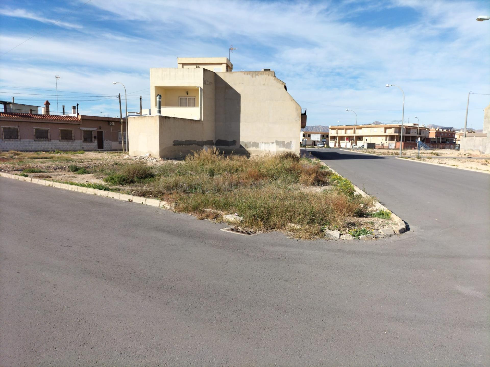 TERRENO URBANO EN GRANJA DE ROCAMORA