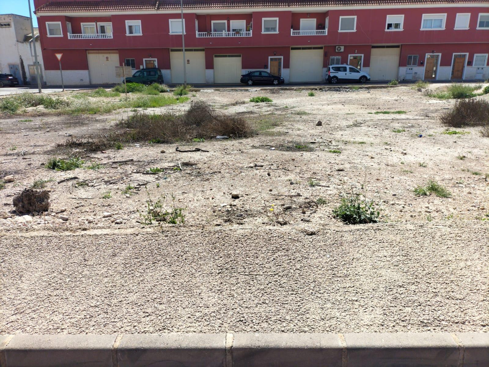 TERRENO URBANO EN COX