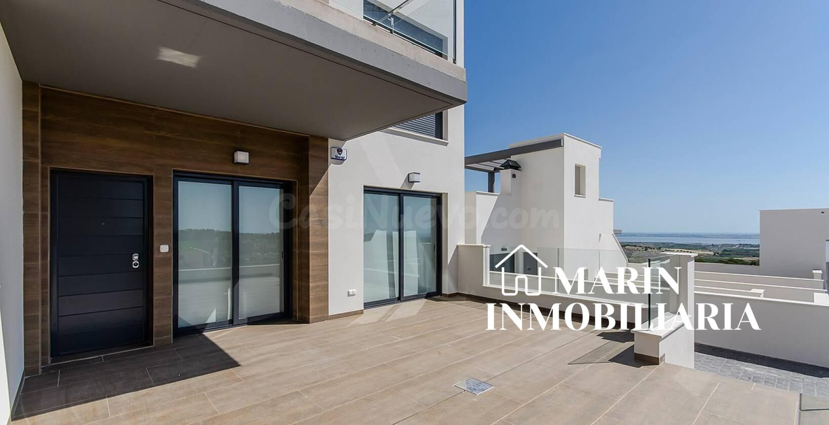 BUNGALOW LISTO PARA ENTRAR A VIVIR CON PISCINA COMUNITARIA EN SAN MIGUEL DE SALINAS (ALICANTE)