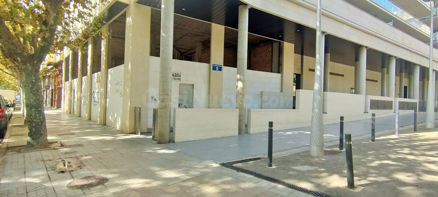 LOCAL EN ALQUILER EN AVDA. MARTÍNEZ DE VELASCO Nº 8