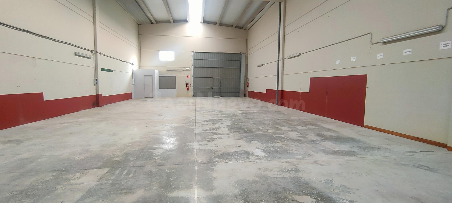 NAVE INDUSTRIAL EN VENTA EN CALLE ARTES GRÁFICAS - POLÍGONO  - foto 3