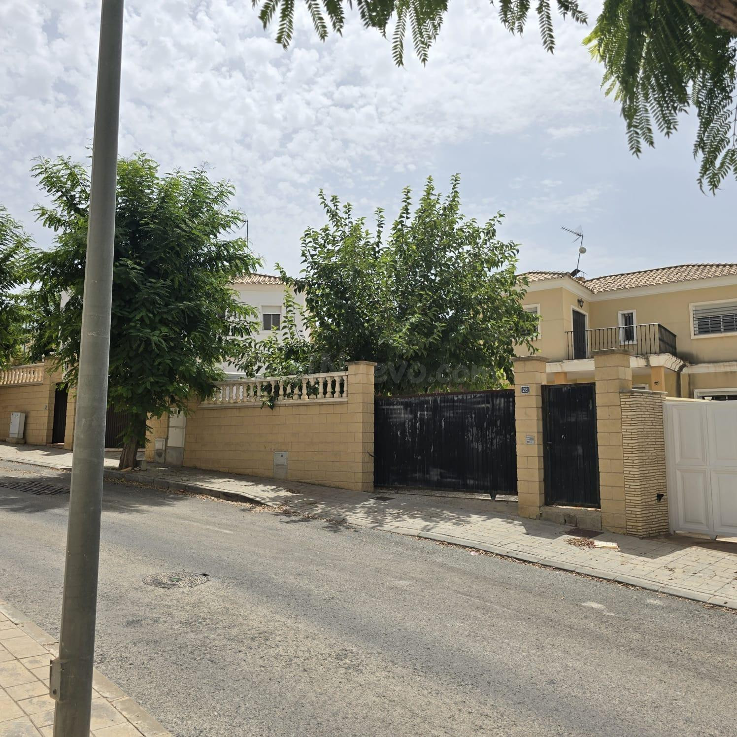 ASPE.GRAN CASA CON PARCELA.SIN COMISION AGENCIA