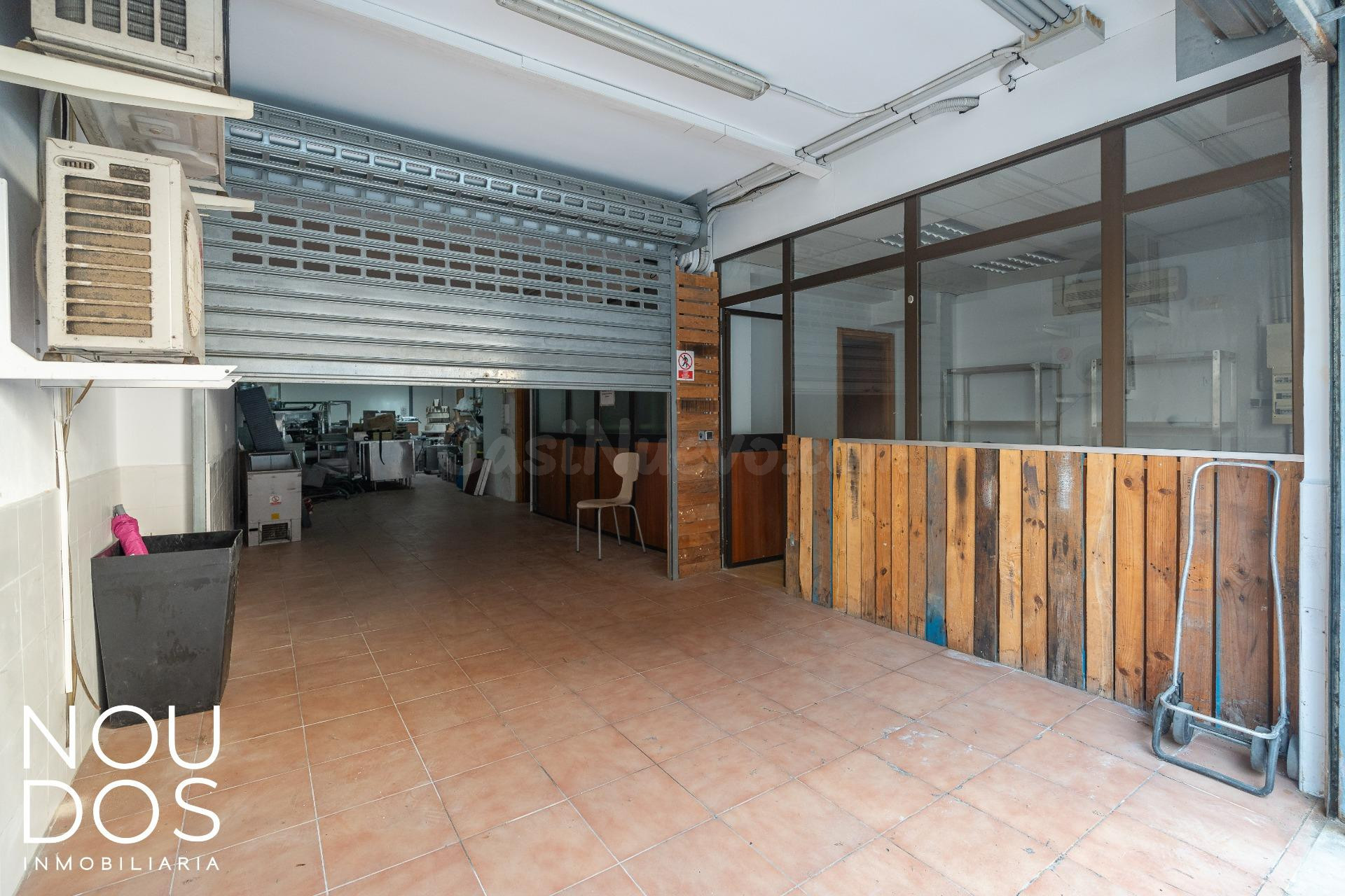 Amplio Local Comercial en Foners, Palma de Mallorca