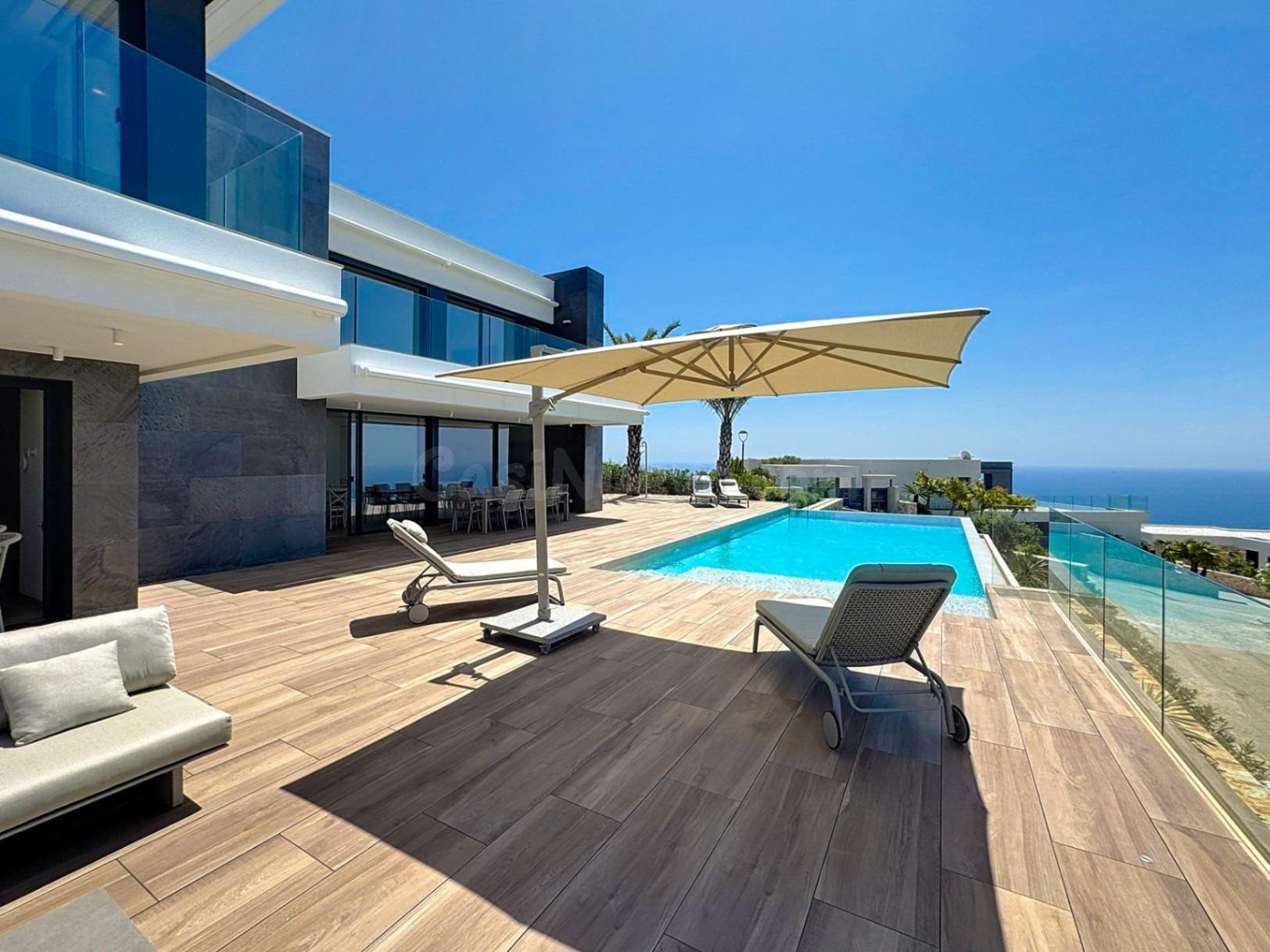Villa de lujo con vistas al mar