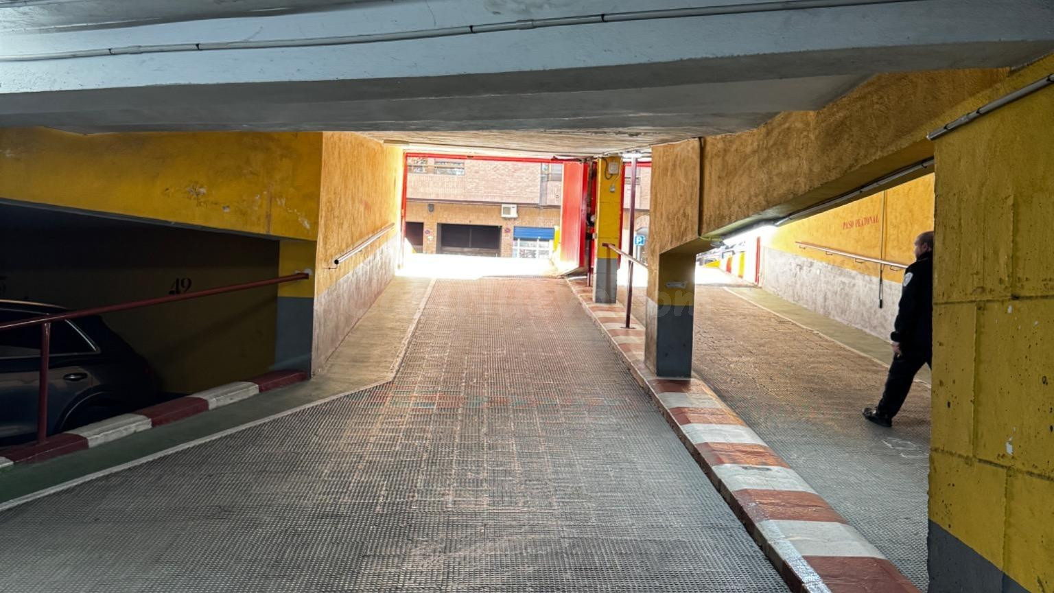 Garaje 29m² en venta - Mestalla