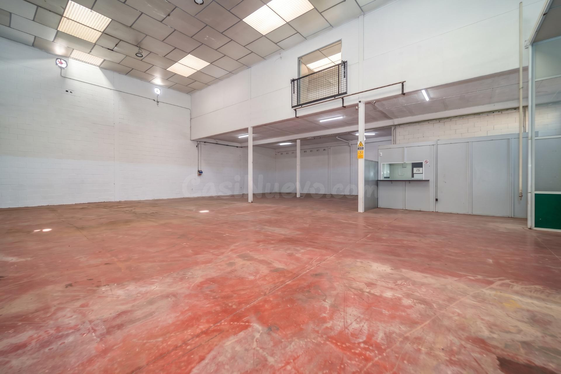Nave industrial 501m² en venta - Pol. Ind. Polvoranca