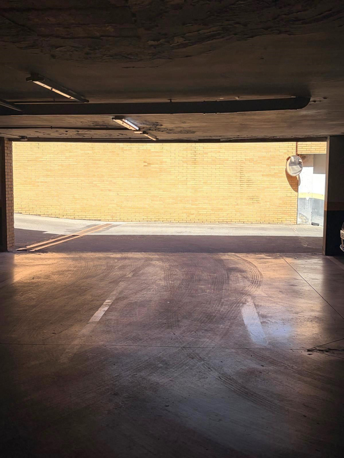 Garaje 12m² en venta - Puerta Bonita