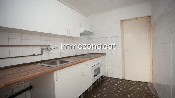 PISO ALQUILADO 95 M2, 3 habitaciones, CON BALCÓN, EN C/ FINE - foto 5