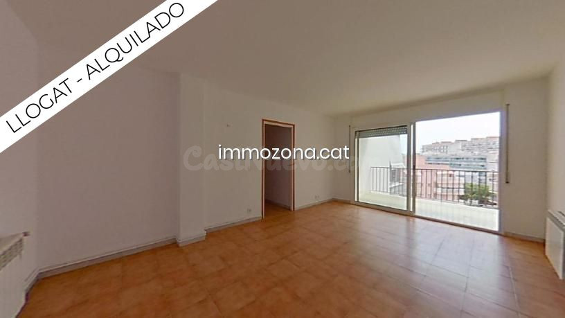 PISO ALQUILADO 77M2, 2 habitaciones, 6ª PLANTA CON ASCENSOR 