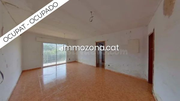 CASA OCUPADA DE 138 M2, 3 habitaciones, EN LA C/ ESCACIA, VIDRERES, GIRONA