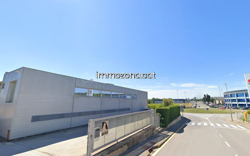 OKUPADA *NOS SE PUEDE VISITAR2 NAVES INDUSTRIALES EN RIUDELL - foto 4