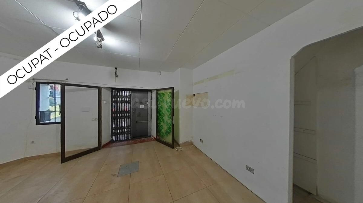 PLANTA BAJA OCUPADA DE 85 M2, 3 habitaciones, PATIO, EN C/ DOCTOR TRUETA , BARCELONA