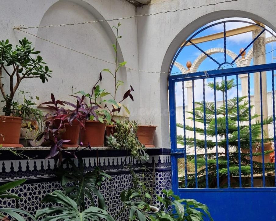 Impresionante Casa en Venta en Porcuna, Jaén por €220,000