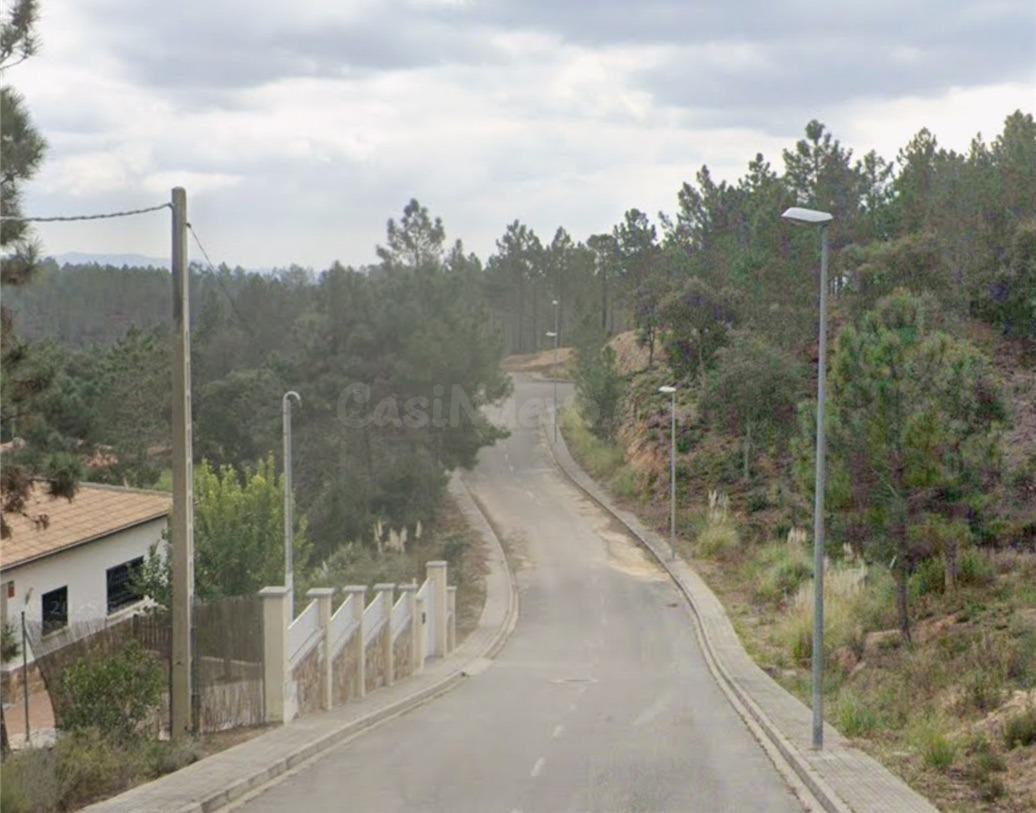 CASA232 M2 CONSTRUÍDOS, 144 M2 ÚTILES, PARCELA 1824 M2, PISCINA, CAN FORNACA, CARRER PANTÀ, RIUDARENES.